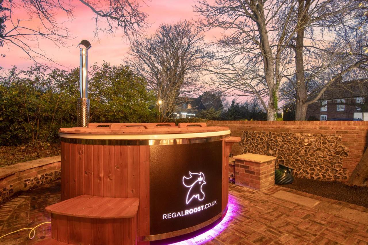 The Roost Group - The Coach House - Hot Tub Villa Gravesend Exterior foto
