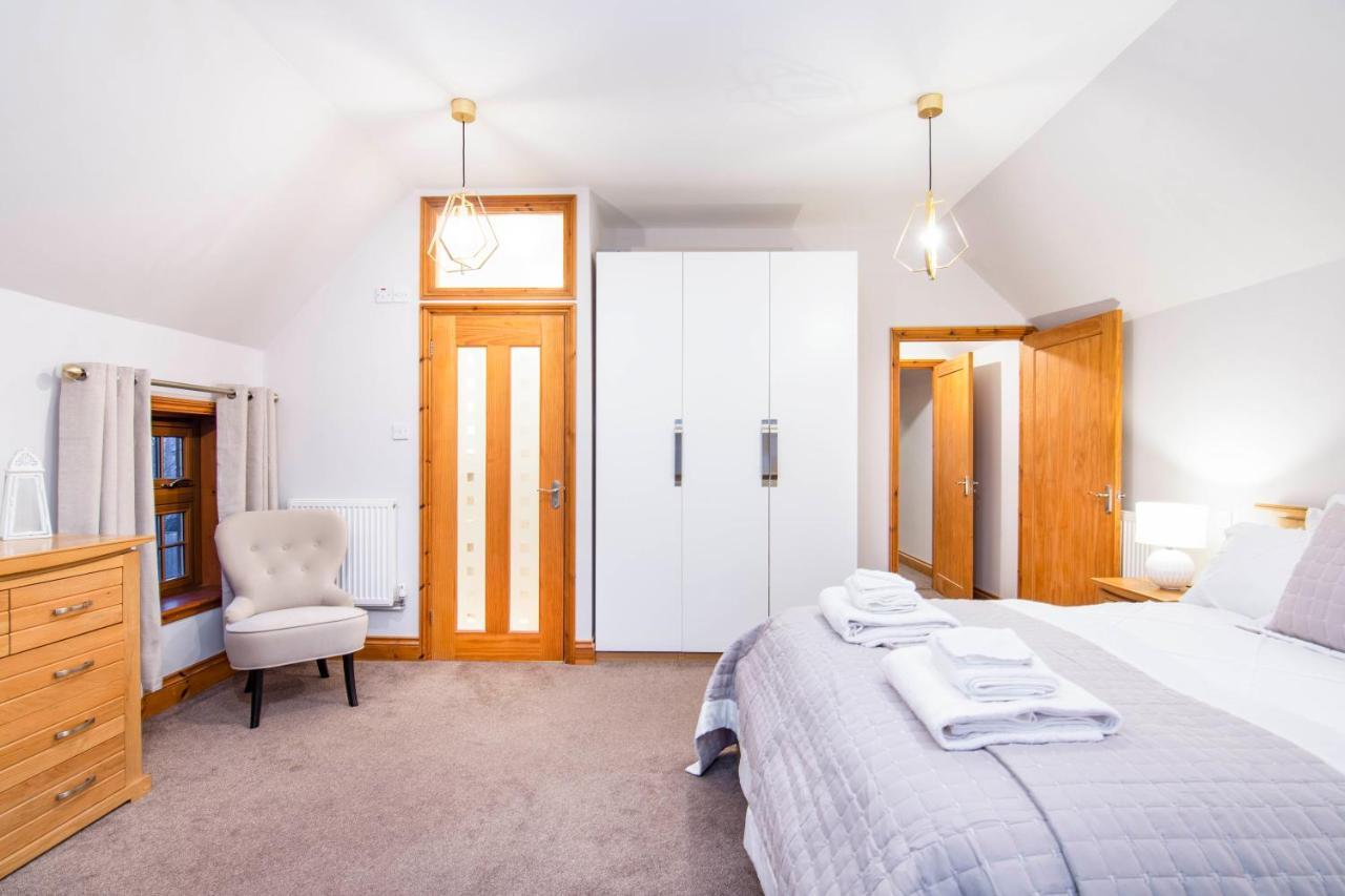 The Roost Group - The Coach House - Hot Tub Villa Gravesend Exterior foto